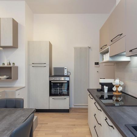 I Host Apartment - Val Strona 6 Milan Extérieur photo